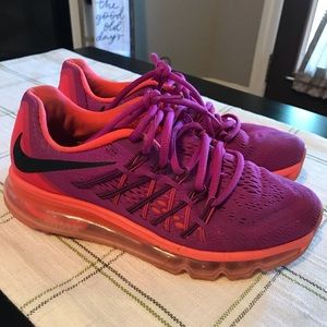 Nike air max women’s US 6